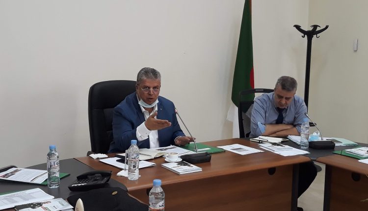  اجتمـاع المكتب الفيدرالي24 أوت 2021 : استئنـــاف النشاط الرياضي للموسم 2021-2022 بعد التلقيــح ضد فيروس كورونا